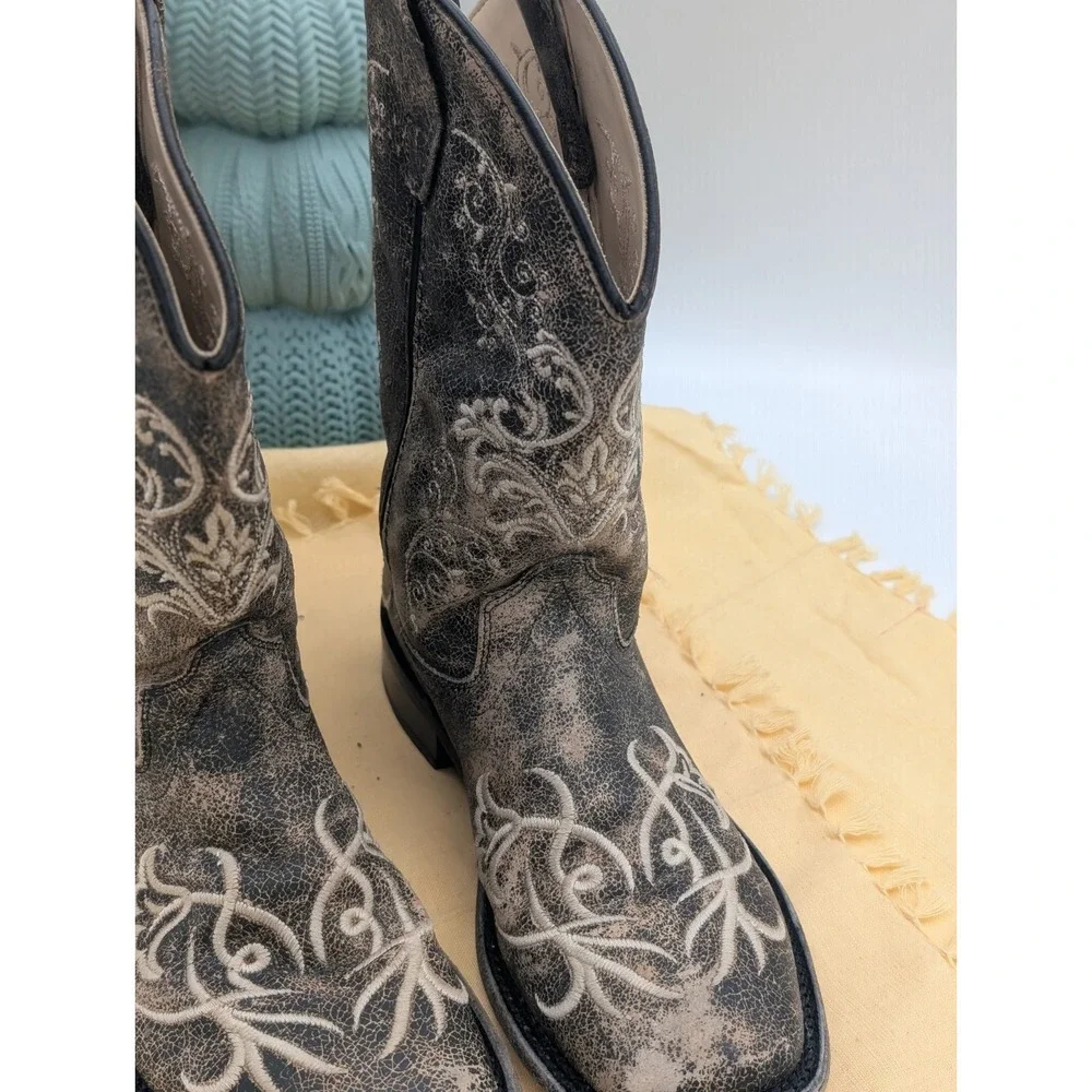Old West Distressed Charcoal Embroidered Cowboy Boots BSC1825 Coquette Size 2
